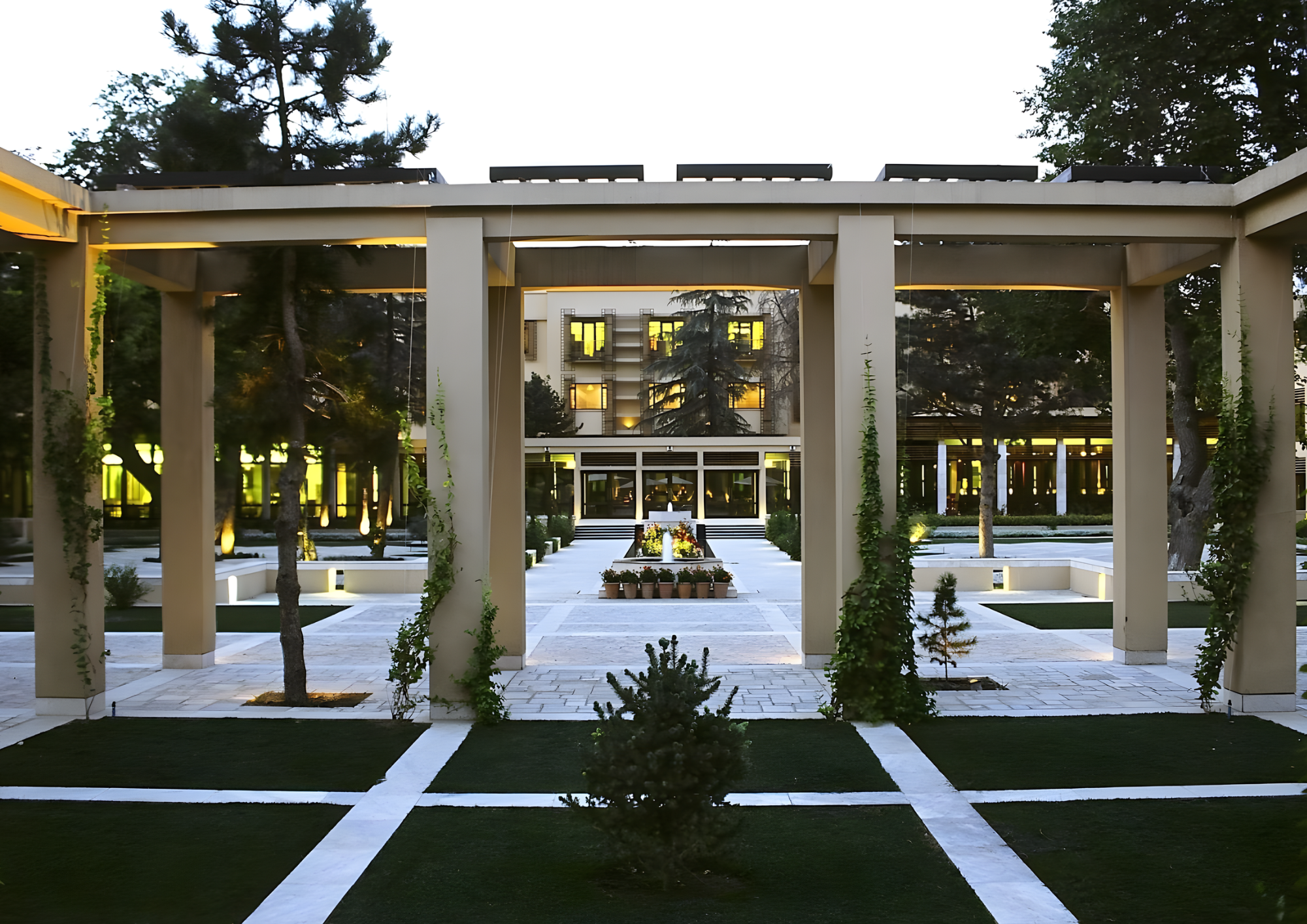 Kabul Serena Hotel - Image 1